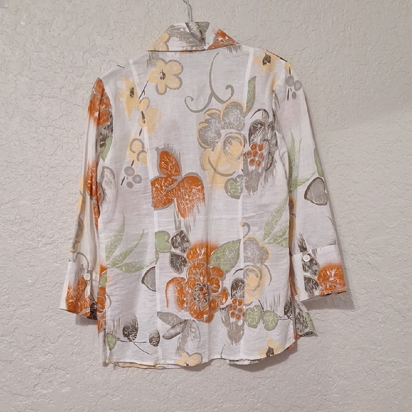 Harve Benard Cream and Yellow Linen Blend Top - Picture 5 of 5